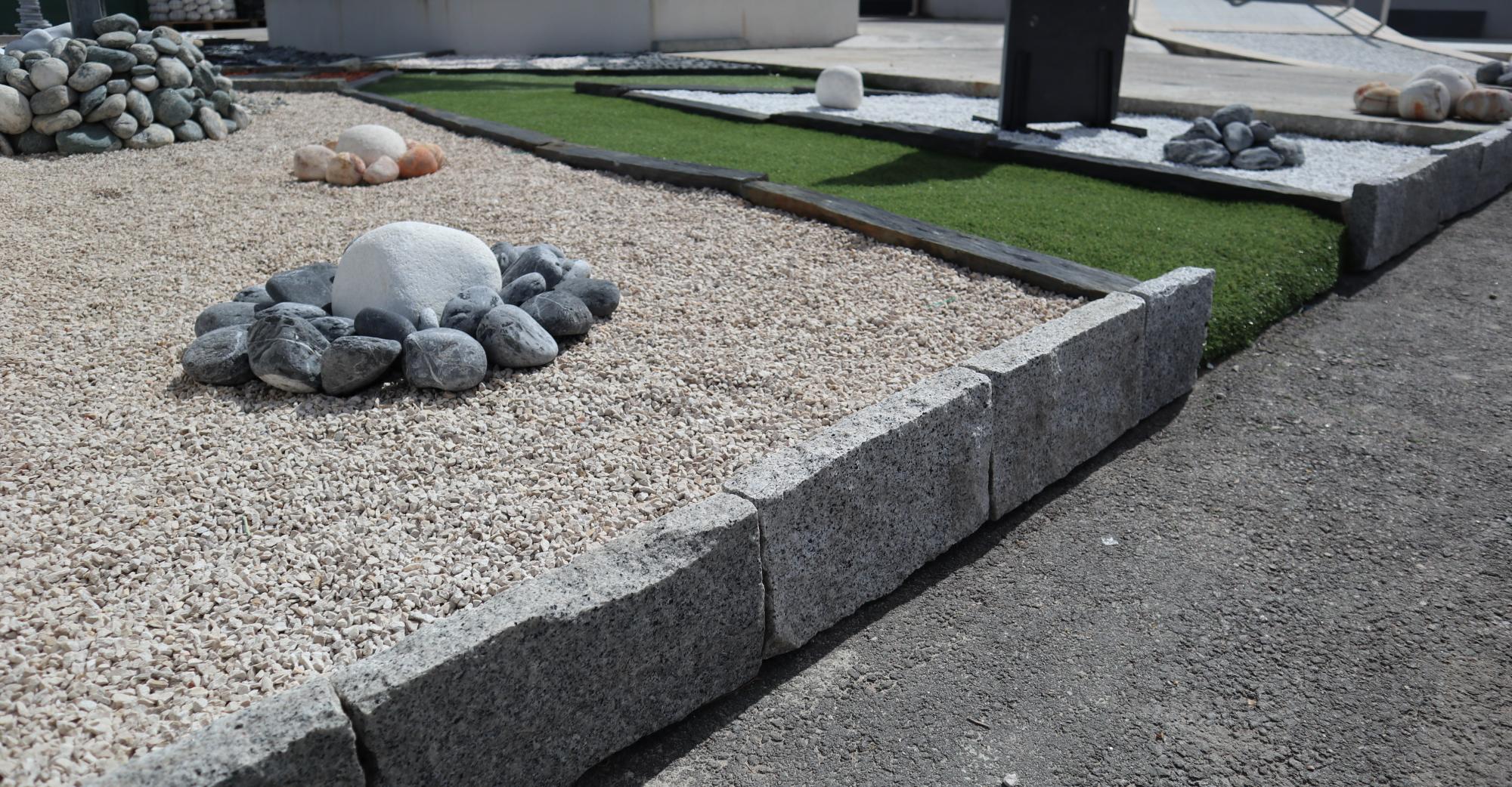 Bordure jardin en granit gris