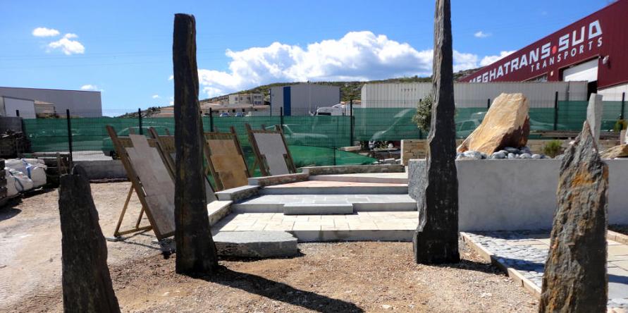 Monolithe de schiste en vente chez Roches et Galets